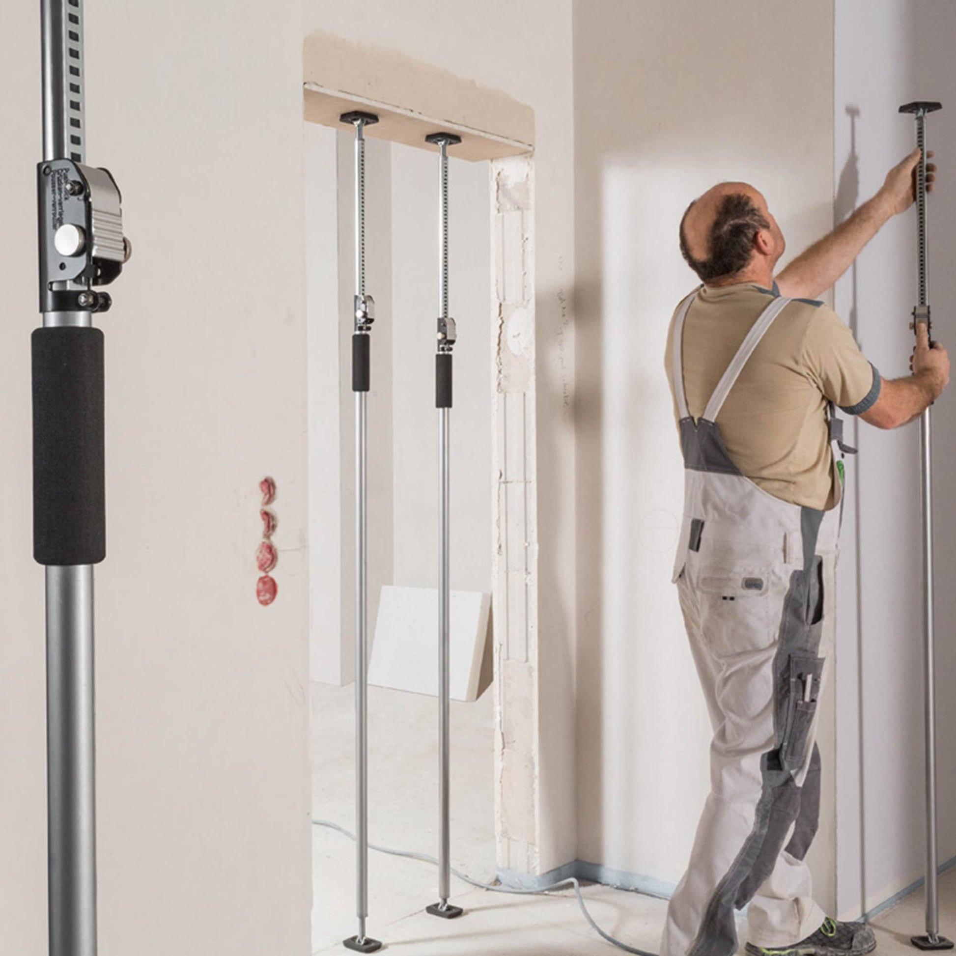 Bessey BE207509 Telescopic Drywall Support 750 - 1250 mm - ST125 - MonkeyTools