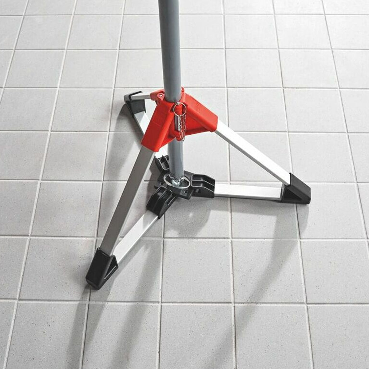 Bessey Stable Floor Tripod STE-BS - MonkeyTools