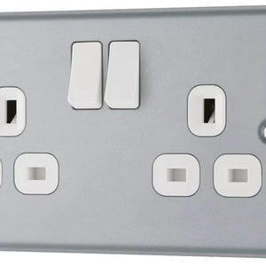 BRITISH GENERAL 13A 2-GANG DP SWITCHED METAL CLAD POWER SOCKET WITH WHITE INSERTS - MonkeyTools