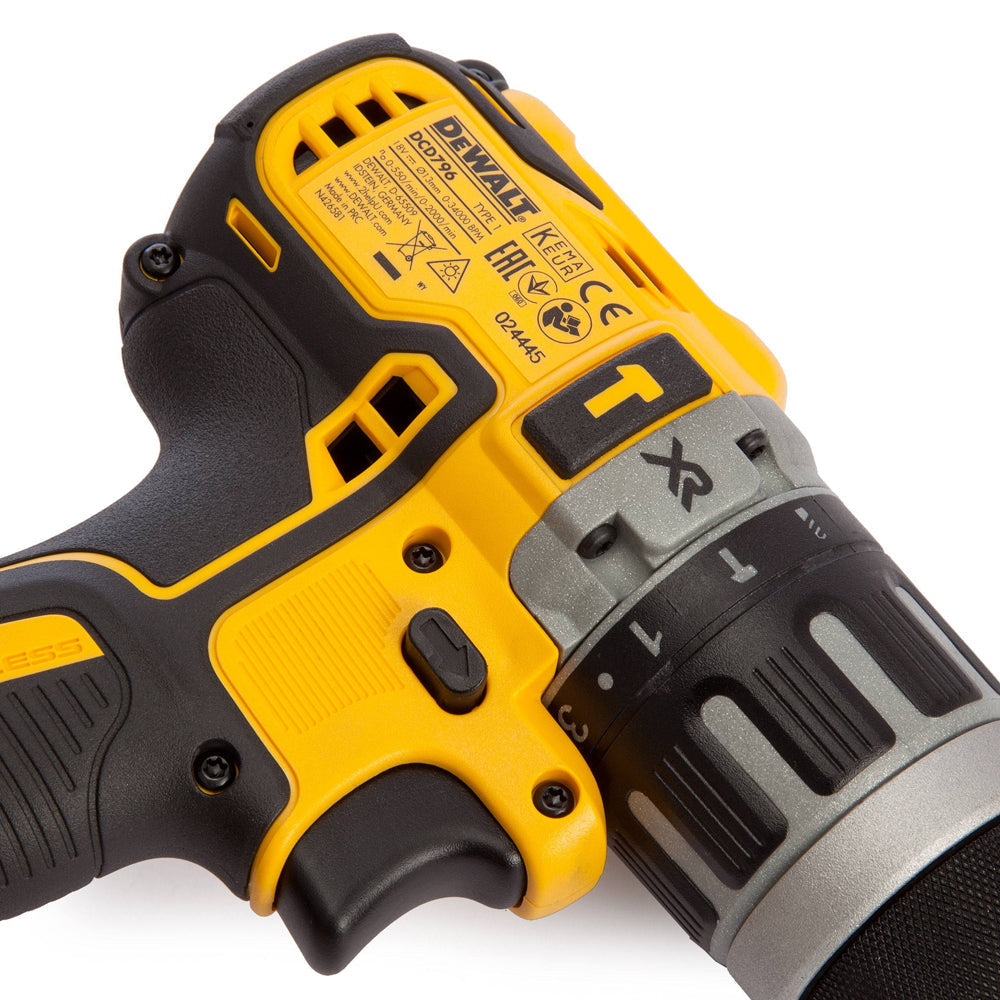 Dewalt 18V Brushless Twin Pack Impact Driver + Combi Drill with 2 x 5.0Ah Battery MTKIT-16179 - MonkeyTools