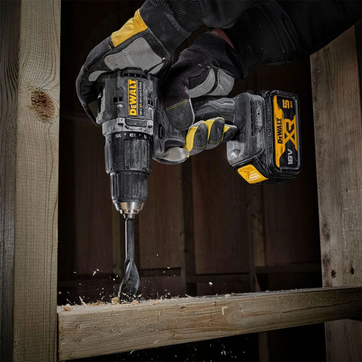 Dewalt DCD100P2T-GB 18V XR Brushless Combi Drill with 2 x 5.0Ah Batteries, Charger, TSTAK Case & Bit Set 25 Piece - MonkeyTools