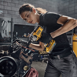 DeWalt DCF891H2T-GB 18V XR Brushless Impact Wrench with 2 x 5.0Ah Batteries & Charger - MonkeyTools