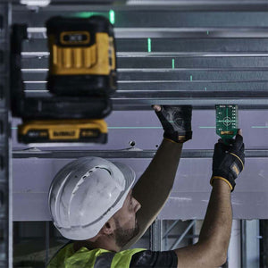Dewalt DCLE34021D1-GB 18V XR Green Cross Line Laser 1 x 2.0Ah Battery Charger & Case - MonkeyTools