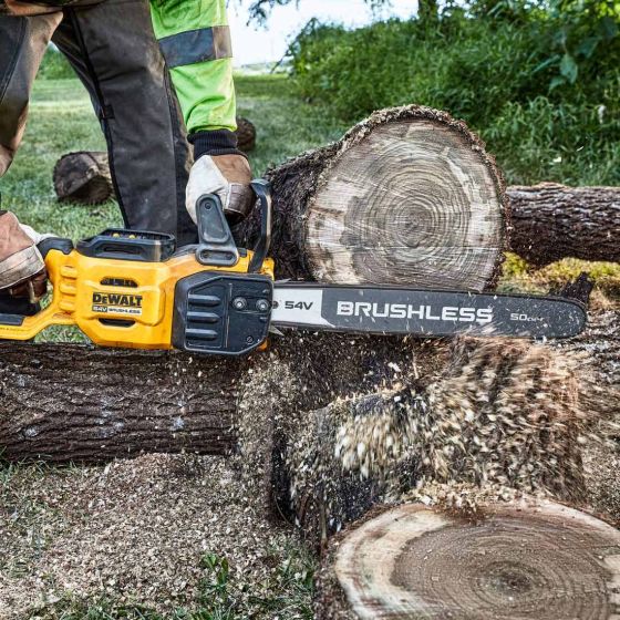 DeWalt DCMCS575X1-GB 54V Flexvolt Brushless 50cm Chainsaw with 1 x 3.0Ah Battery & Charger - MonkeyTools