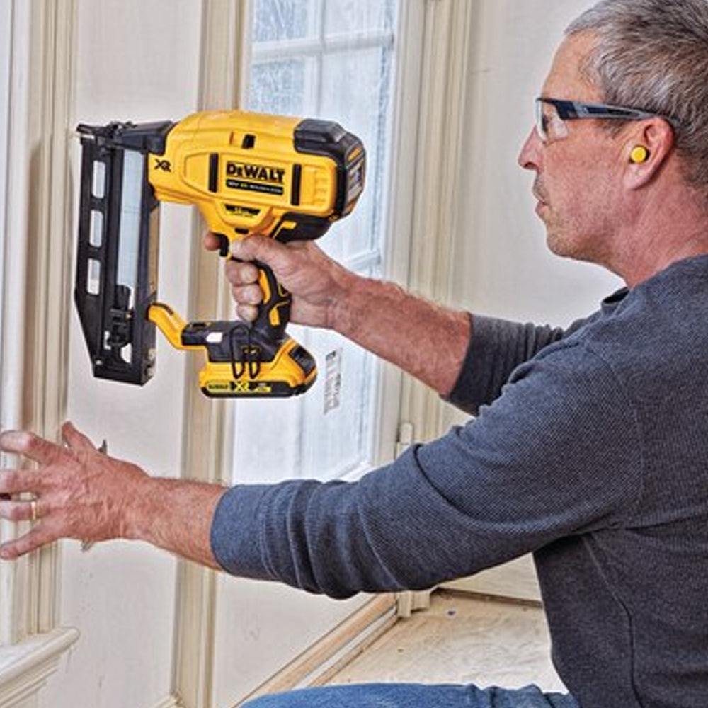 Dewalt DCN662N 18V XR Brushless 16Ga Second Fix Straight Nailer Body Only - MonkeyTools