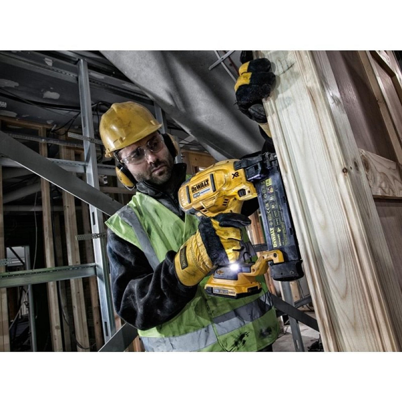 Dewalt DCN680N 18V XR Brushless Second Fix Finishing Straight Nailer Body Only - MonkeyTools