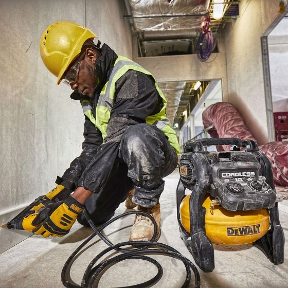 DEWALT DCC1054N Flexvolt XR Cordless Compressor 54V Bare Unit - MonkeyTools