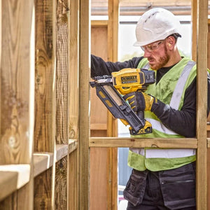 DeWalt DCN930N-XJ 18v XR Brushless First Fix 90mm Framing Nailer Body Only - MonkeyTools