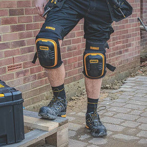 DEWALT PRO GEL SAFETY KNEE PADS WITH LEG STRAPS - MonkeyTools