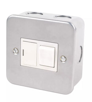 13A SWITCHED METAL CLAD FUSED SPUR & FLEX OUTLET WITH WHITE INSERTS - MonkeyTools