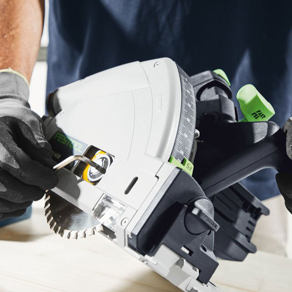 Festool TSC 55 KEB-Basic-5,0 GB 18V Brushless Cordless Plunge Cut Saw With 2 x 5.0Ah Batteries - 577589 - MonkeyTools