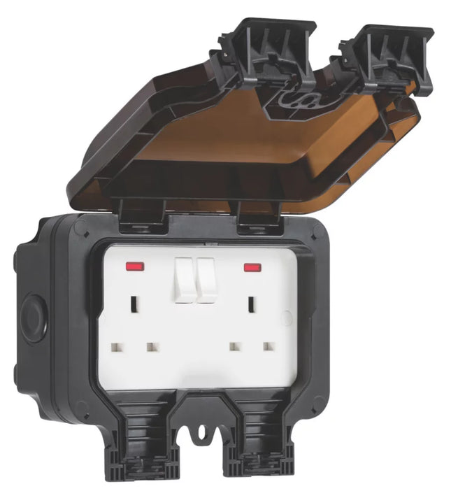 KNIGHTSBRIDGE IP66 13A 2-GANG DP WEATHERPROOF OUTDOOR SWITCHED SOCKET - MonkeyTools