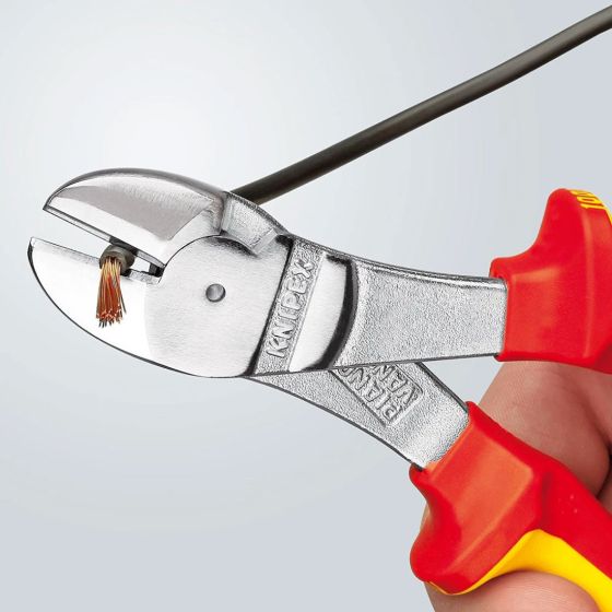 KNIPEX 74 06 180 INSULATED VDE HIGH LEVERAGE DIAGONAL CUTTERS 180MM - MonkeyTools