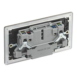 LAP 13A 2-GANG SP SWITCHED SOCKET + 2.4A 12W 2-OUTLET TYPE A & C USB CHARGER ANTIQUE BRASS WITH BLACK INSERTS - MonkeyTools
