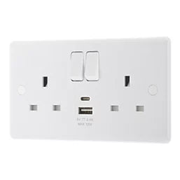 LAP 13A 2-GANG SP SWITCHED SOCKET + 2.4A 12W 2-OUTLET TYPE A & C USB CHARGER WHITE WITH WHITE INSERTS - MonkeyTools