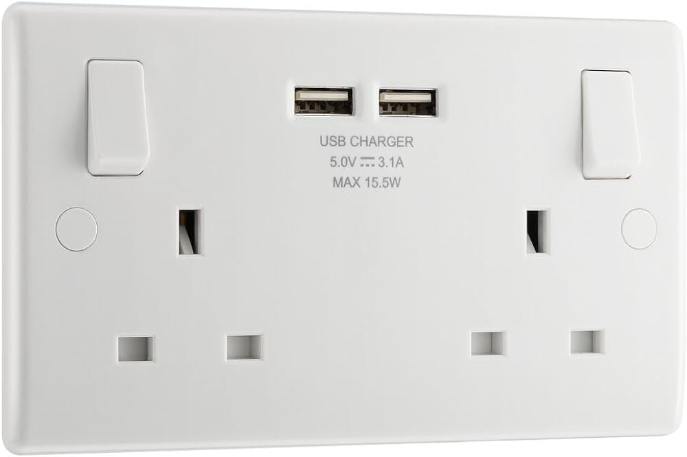 LAP 13A 2-GANG SP SWITCHED SOCKET + 3.1A 15.5W 2-OUTLET TYPE A USB CHARGER WHITE - MonkeyTools