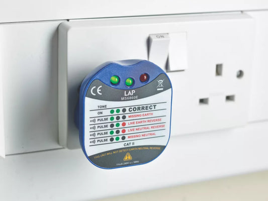 LAP 16A SOCKET TESTER 230V AC - MonkeyTools
