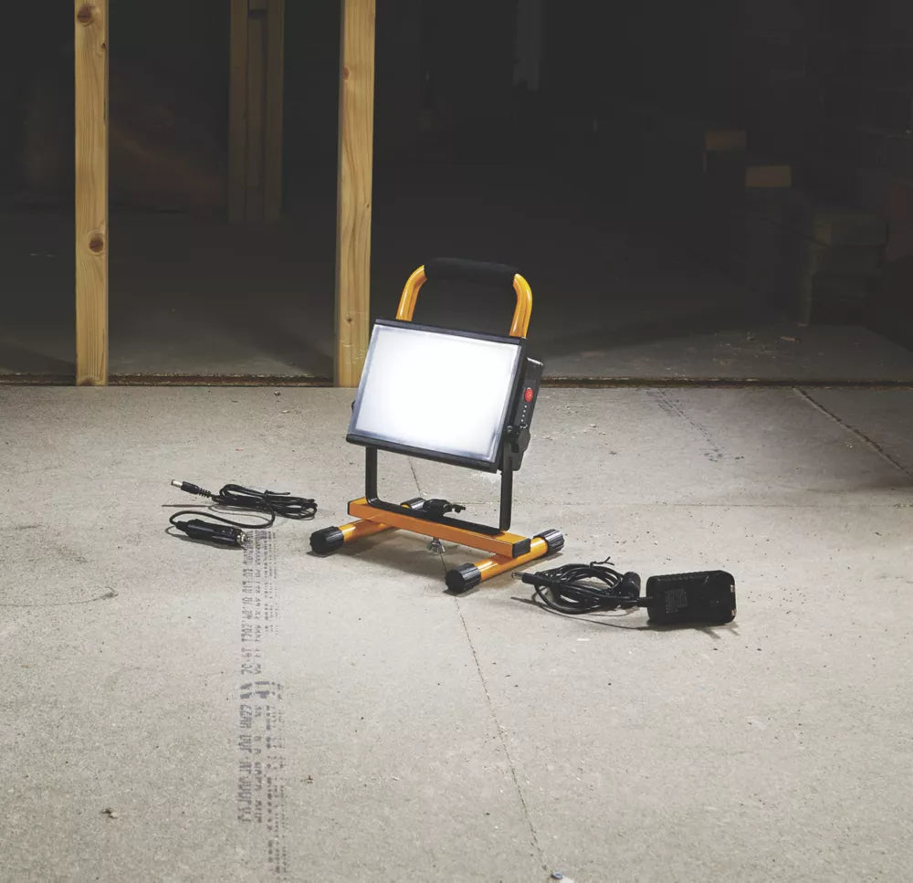 LAP RECHARGEABLE LED WORK LIGHT 2000LM - MonkeyTools