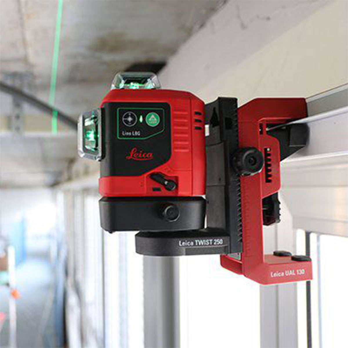 Leica Lino L6G Self-Levelling Green Multi-Line Laser with Battery Charger & Case - MonkeyTools