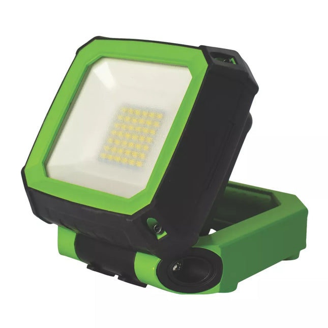 LUCECO RECHARGEABLE LED MAGNETIC WORK LIGHT 750LM - MonkeyTools