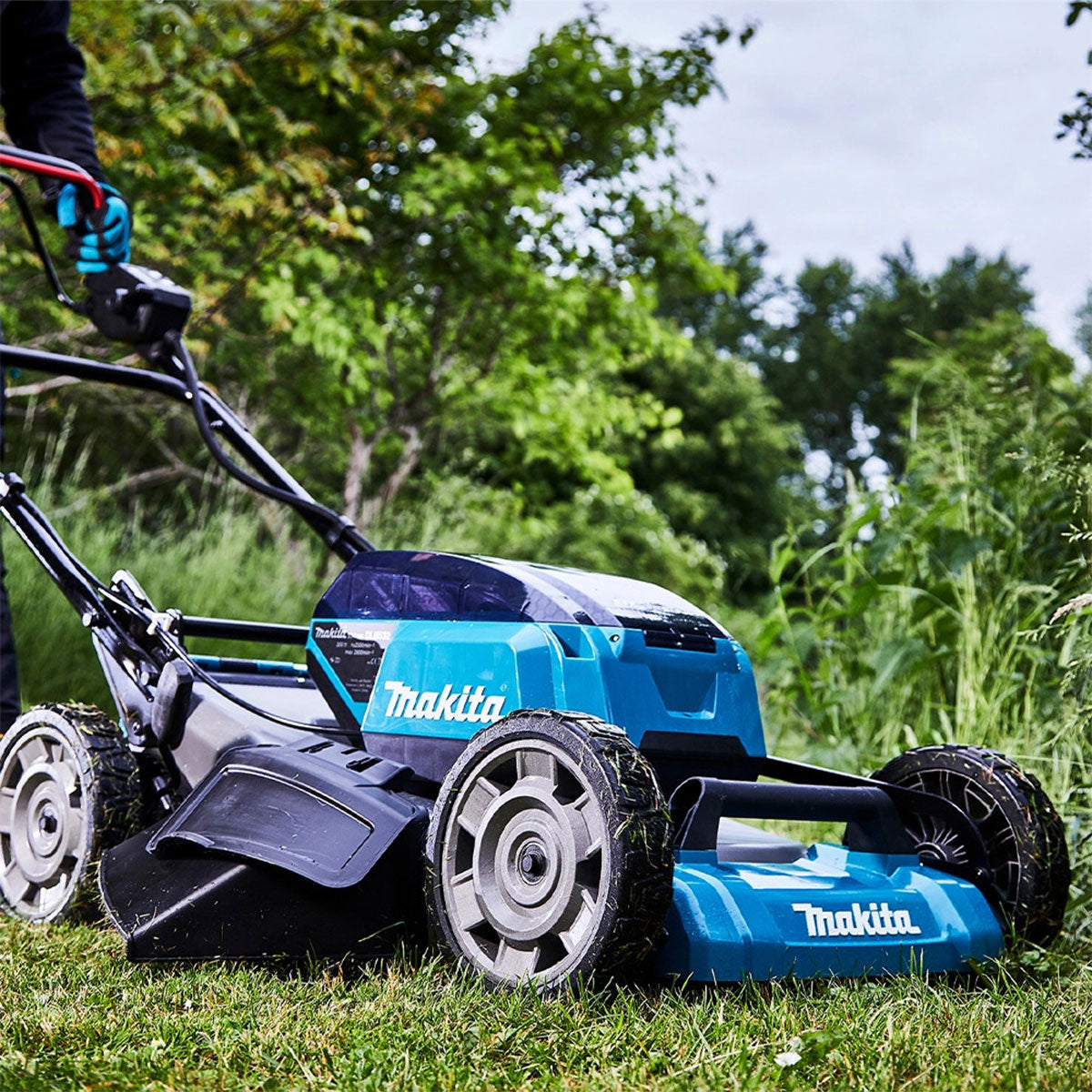 Makita DLM532Z 36V LXT Brushless 530mm Lawn Mower Body Only - MonkeyTools