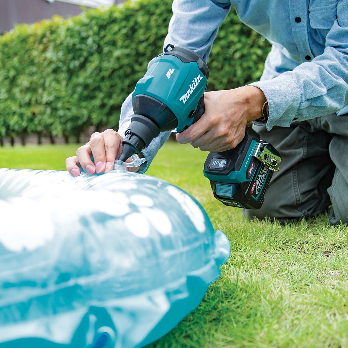Makita AS001GZ 40V Brushless Dust Blower With 1 x 2.5Ah Battery & Charger - MonkeyTools
