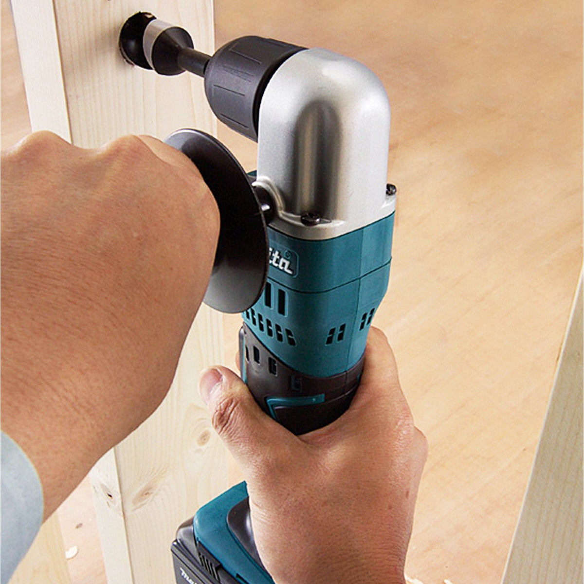 Makita DDA351Z 18v LXT Angle Drill Driver With 1 x 5.0Ah Battery - MonkeyTools