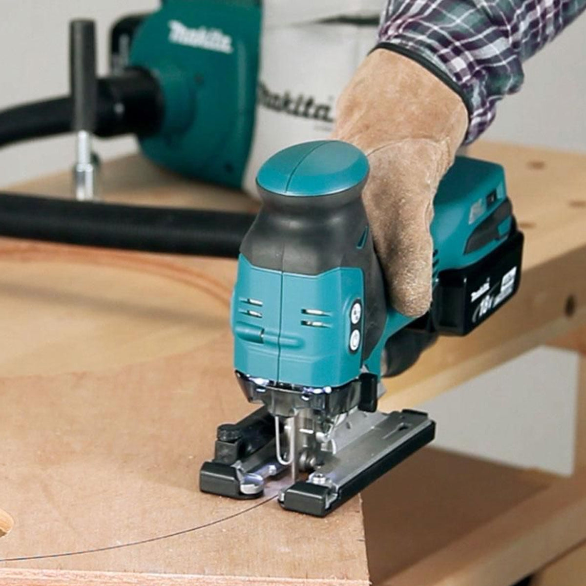 Makita DJV181Z 18V Brushless Barrel Handle Jigsaw with 1 x 5.0Ah Battery Charger & Bag - MonkeyTools