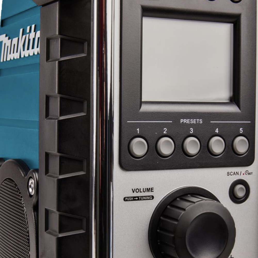 Makita DMR116 Cordless AM/FM Jobsite Radio 14.4/18V LXT Body Only - MonkeyTools