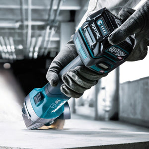 Makita GA004GZ01 40v Max XGT 115mm Brushless Angle Grinder Body Only With Carry Case - MonkeyTools