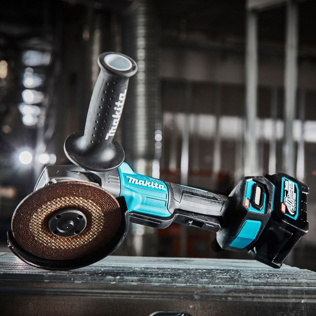 Makita GA013GZ01 40v XGT Max 125mm Brushless Angle Grinder Body Only With Carry Case - MonkeyTools
