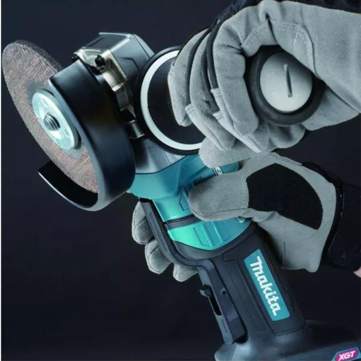 Makita GA050GZ01 40Vmax XGT Brushless 125mm/5" Angle Grinder Body Only with Case - MonkeyTools
