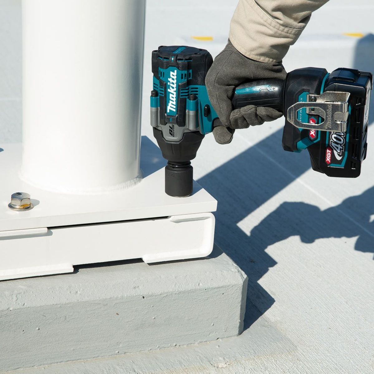 Makita TW007GZ01 40V max XGT 1/2" Brushless Impact Wrench Body Only with Case - MonkeyTools