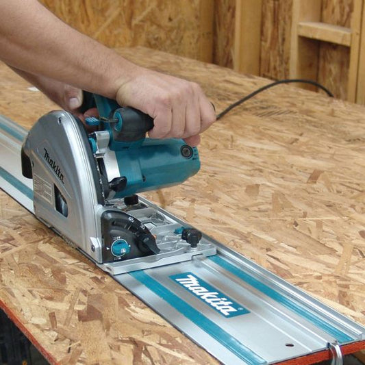 MAKITA 199141-8 1.5M GUIDE RAIL FOR USE WITH SP6000 / DSP600 & OTHER SAWS - MonkeyTools
