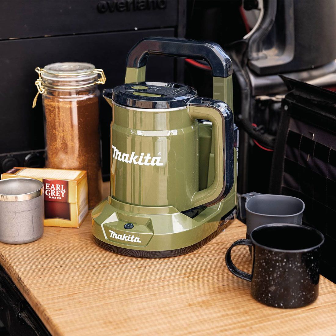 MAKITA DKT360ZO TWIN 18V LXT X2 CORDLESS KETTLE BODY ONLY OLIVE GREEN - MonkeyTools