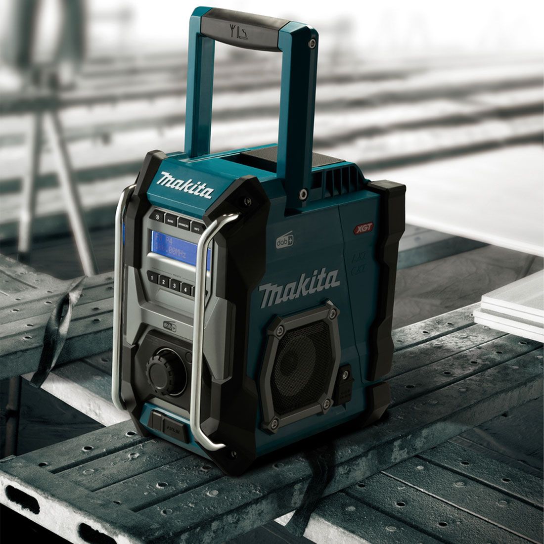 MAKITA MR003GZ 12V/14.4V/18V/40V MAX XGT, LXT & CXT DAB+ DIGITAL JOB SITE RADIO BODY ONLY - MonkeyTools