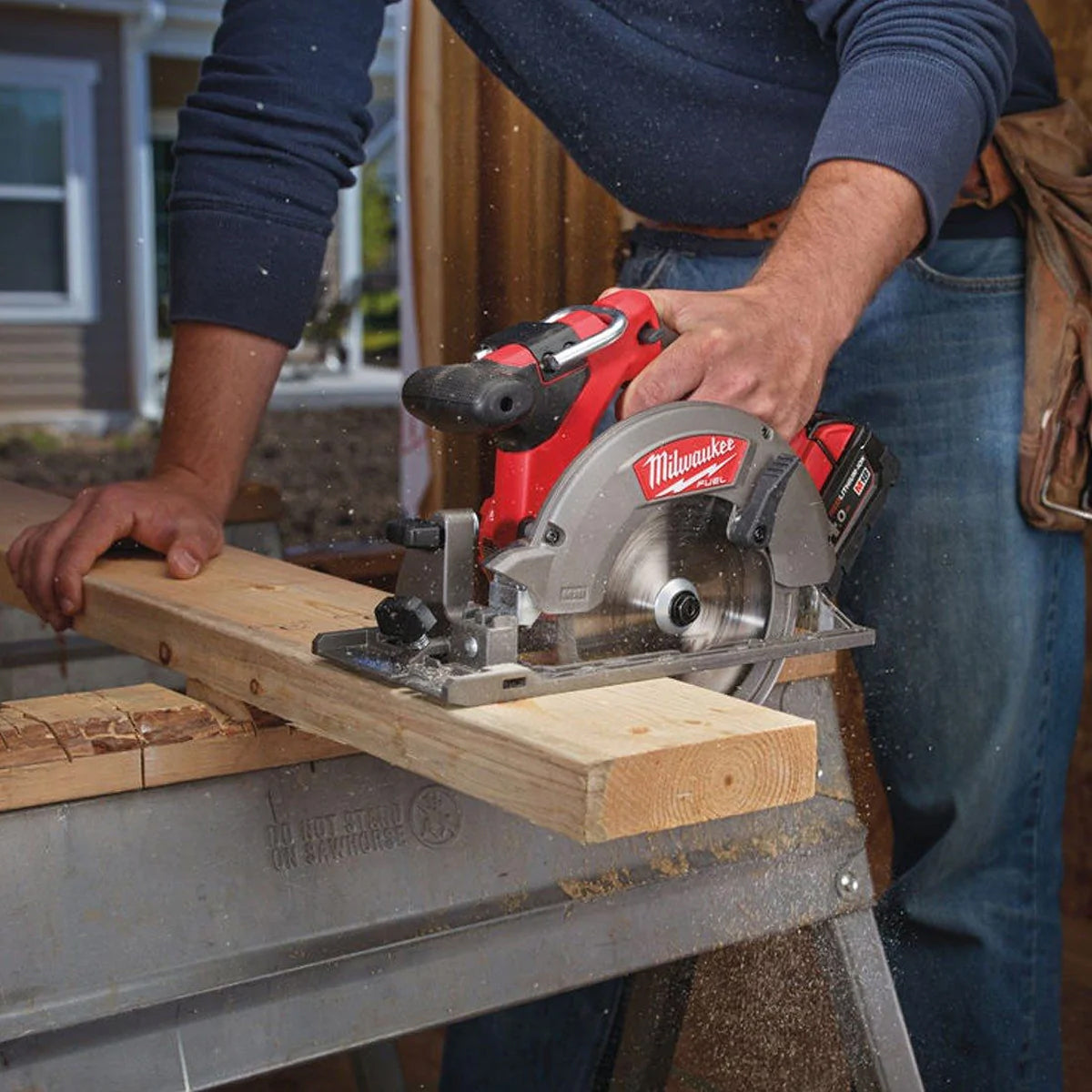 Milwaukee 18V Multi Tool + Circular Saw With 2 x 5.0Ah Batteries & Charger In Bag T4TKIT-162 - MonkeyTools