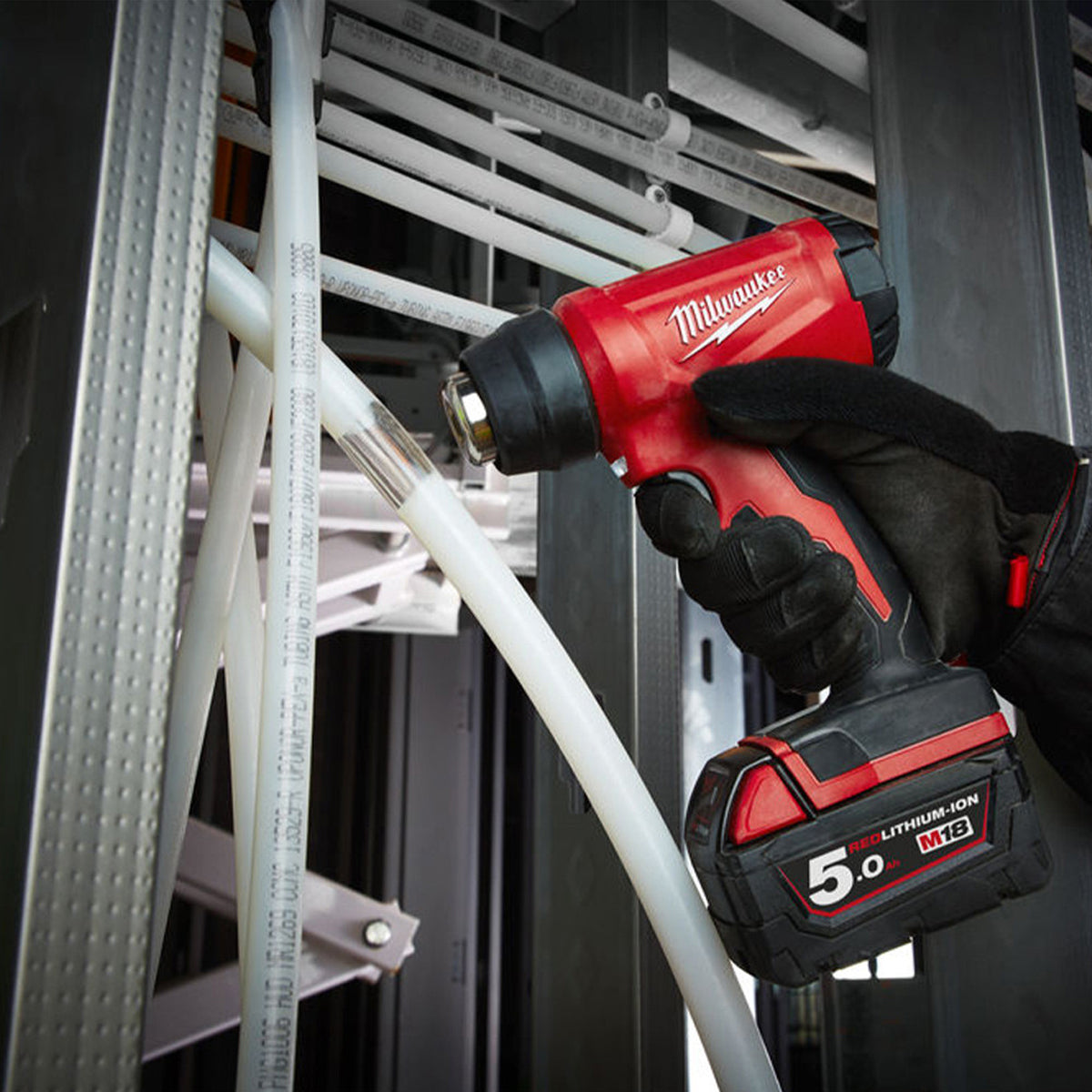 Milwaukee M18BHG-0 18V Cordless Compact Heat Gun with 1 x 5.0Ah Battery & Fast Charger - MonkeyTools