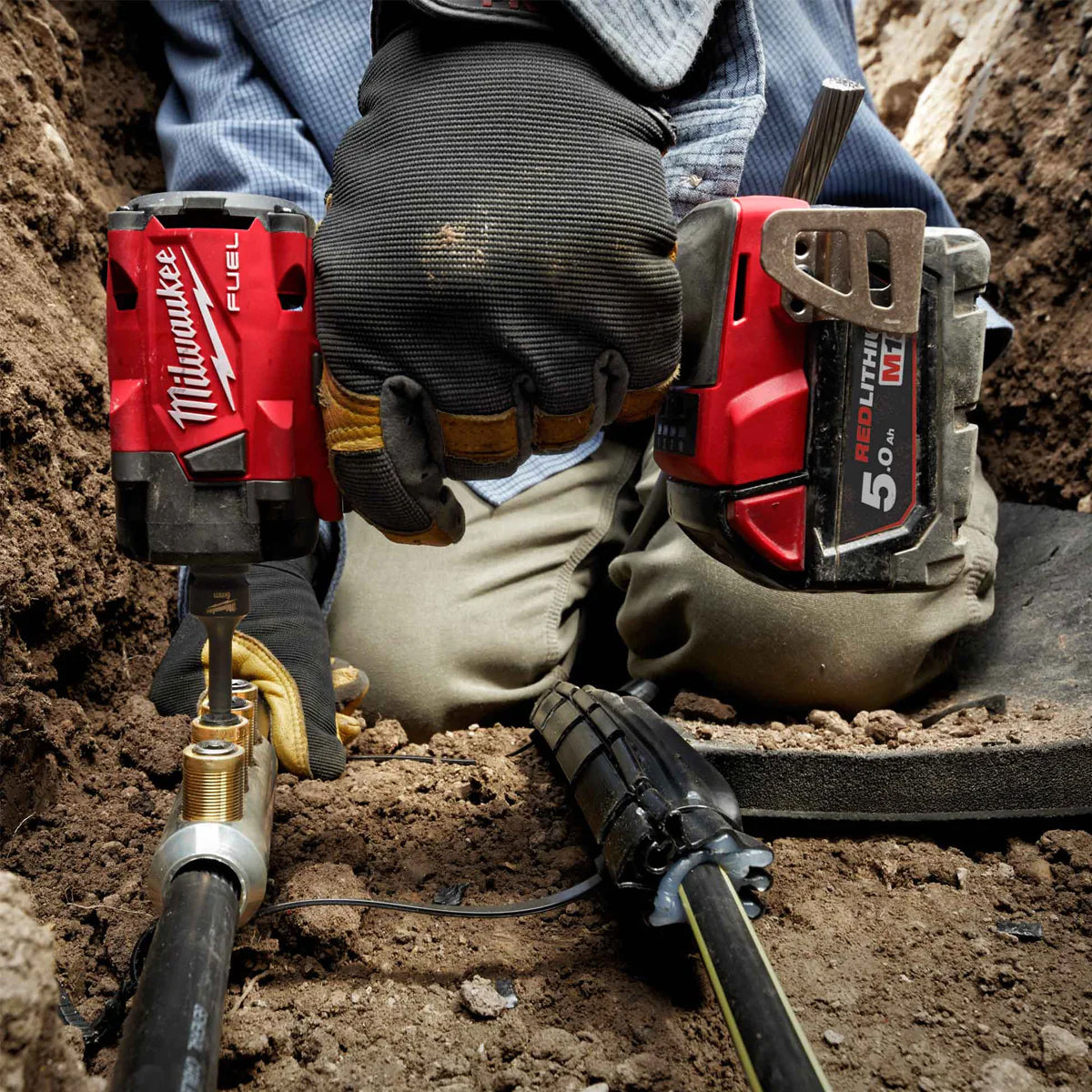 Milwaukee M18FIW2F38-0X 18V Fuel Brushless 3/8" Friction Ring Impact Wrench with 2 x 5.0Ah Battery & Charger - MonkeyTools