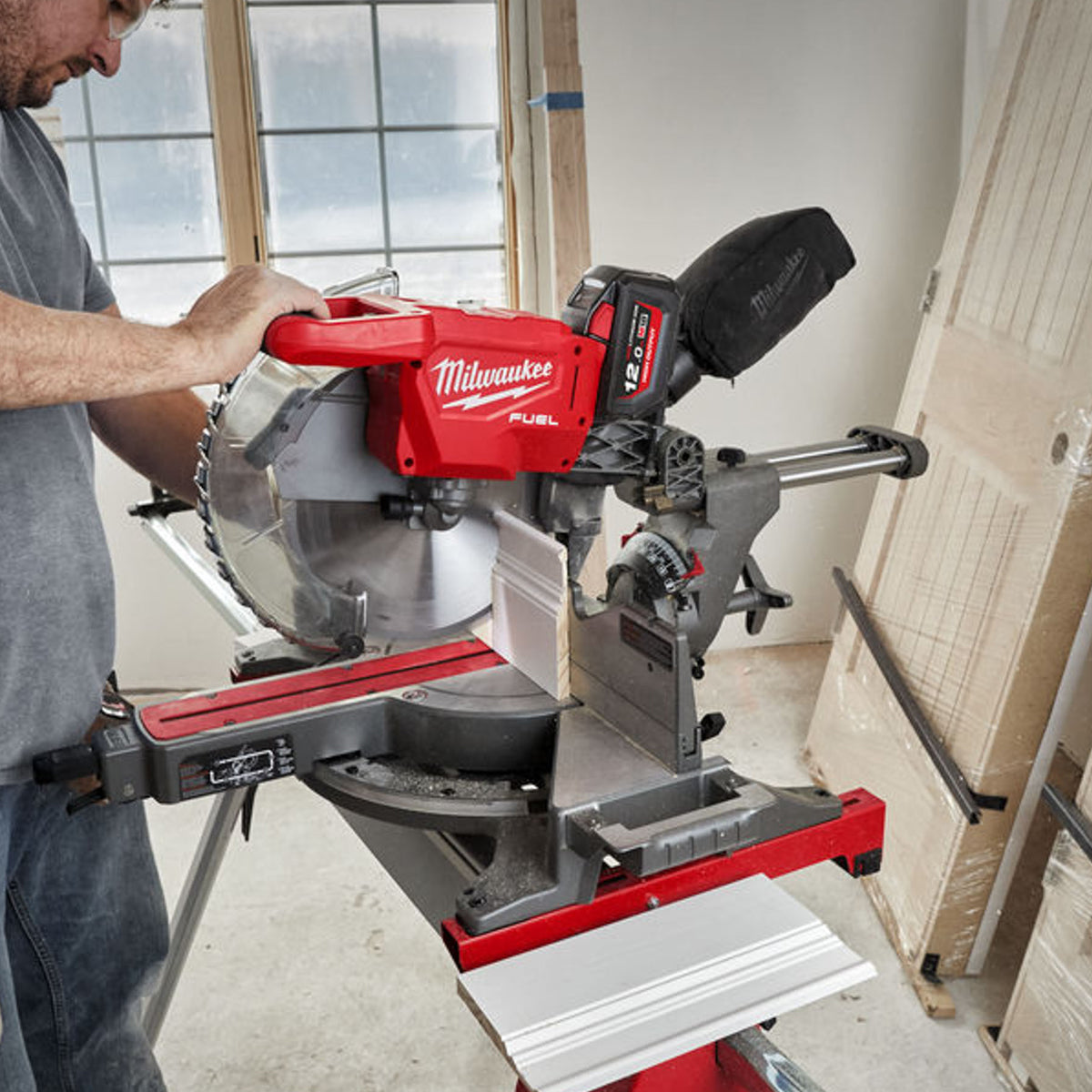 Milwaukee M18FMS305-0 18V Fuel ONE-KEY Brushless 305mm Mitre Saw Body Only 4933471205 - MonkeyTools