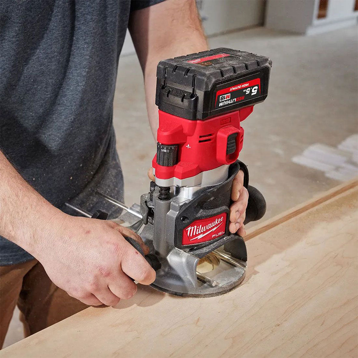 Milwaukee 18V M18FR12-0 FUEL Brushless 1/2" Router Cutter with Guide Rail Set - MonkeyTools