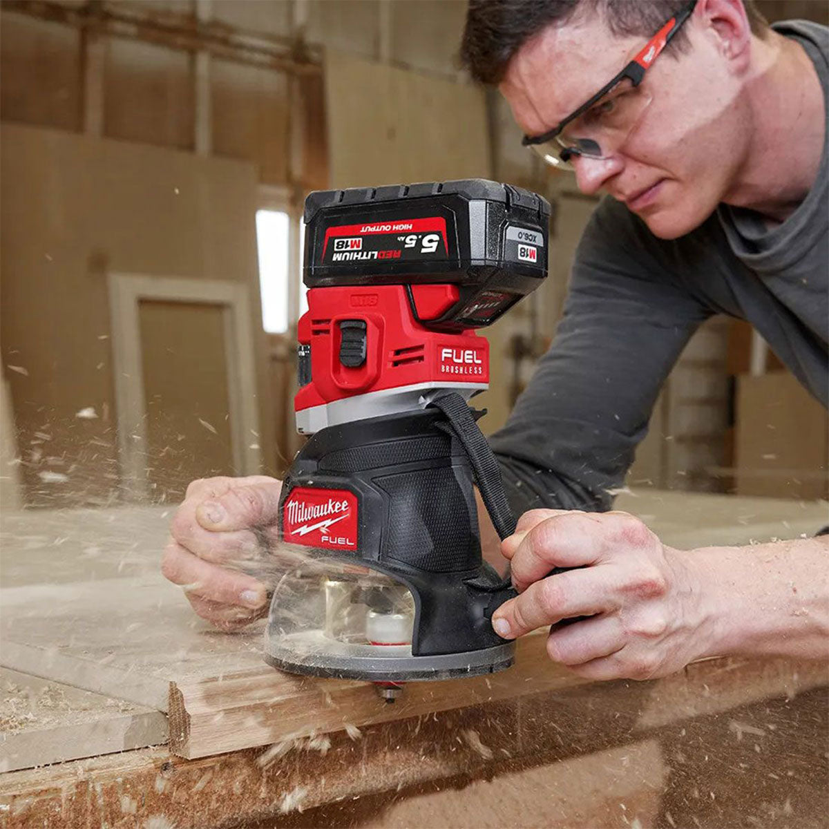 Milwaukee 18V M18FR12-0 FUEL Brushless 1/2" Router Cutter with Guide Rail Set - MonkeyTools