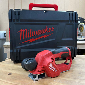 Milwaukee M12BLP-0X 12V Brushless 56mm Planer HD Box with 1 x 2.0Ah Battery & Charger - MonkeyTools