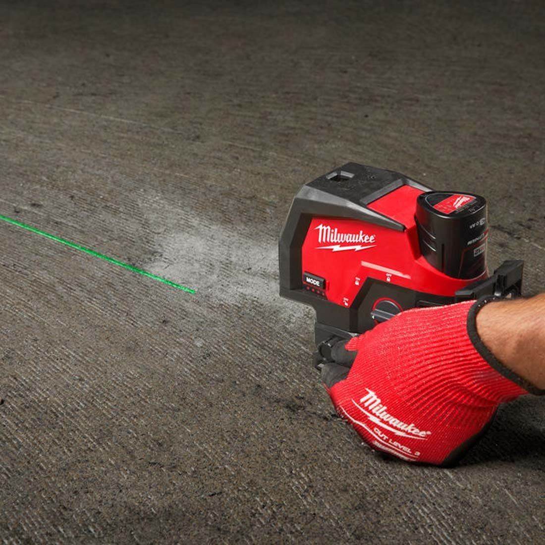 Milwaukee M12CLLP-0 12V Green Cross Line 2 Plane Laser 360Â° with Case 4933478101 - MonkeyTools