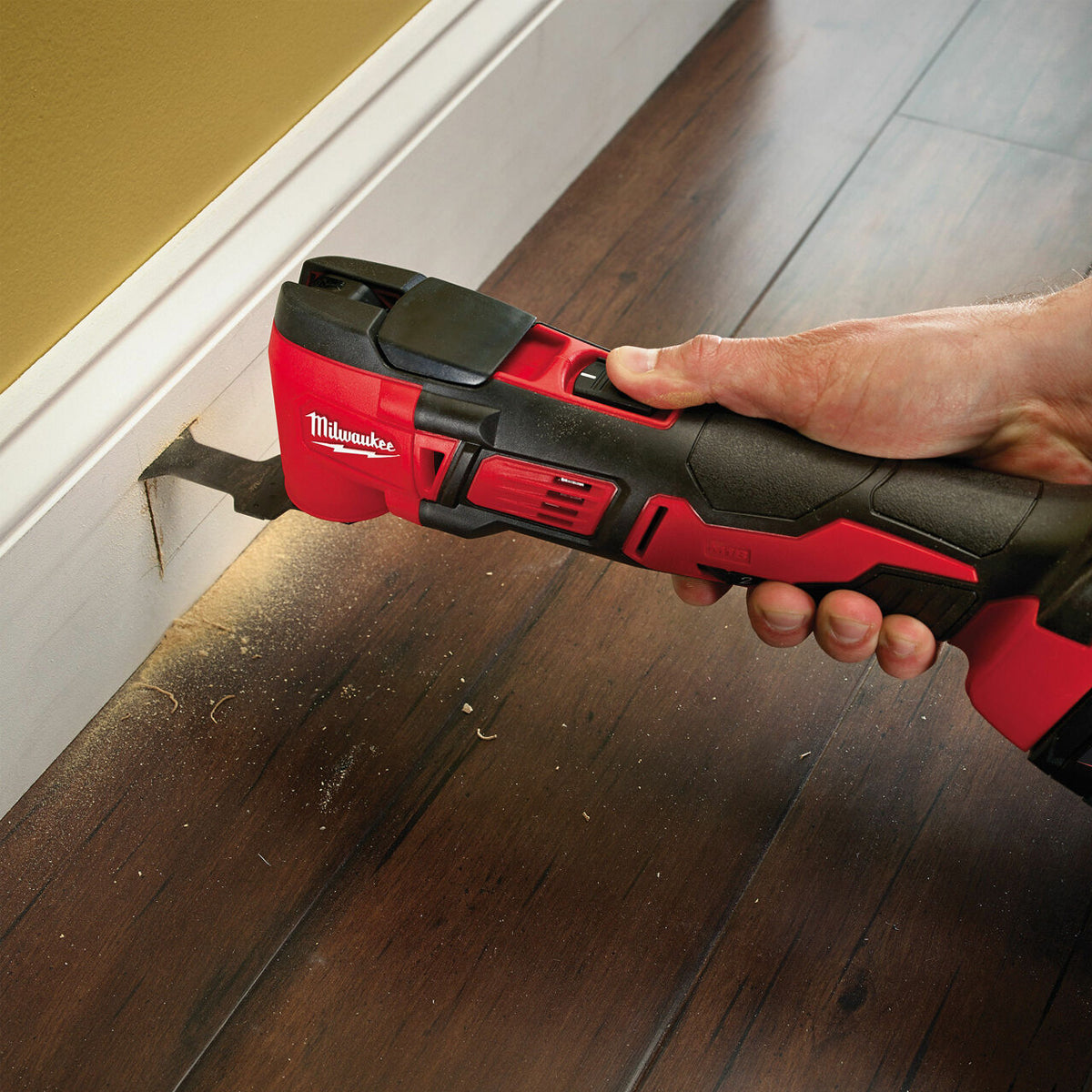 Milwaukee M18BMT-0 18V Compact Multi Tool with 2 x 5.0Ah Batteries - MonkeyTools