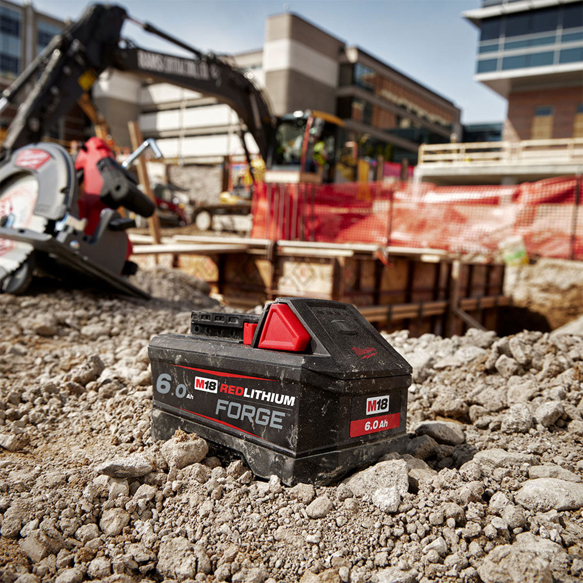 Milwaukee M18FB6 18V 6.0Ah FORGE RedLithium-Ion Battery with Dual Bay Super Charger - MonkeyTools