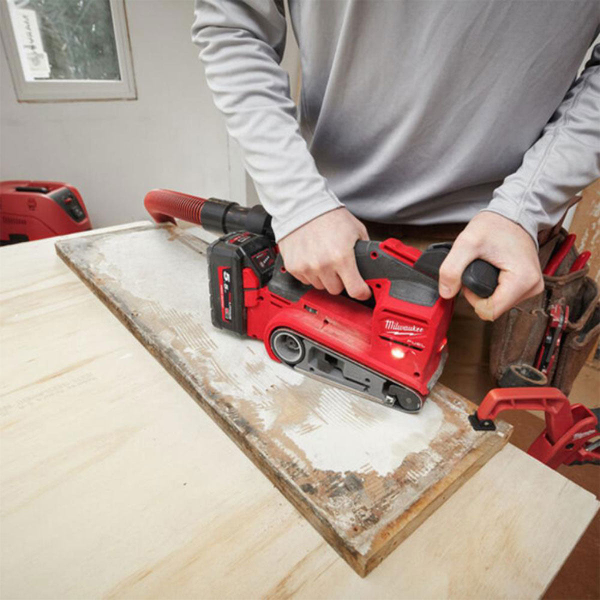 Milwaukee M18FBTS75-0 18V Fuel Brushless 75mm Belt Sander Body Only 4933479614 - MonkeyTools