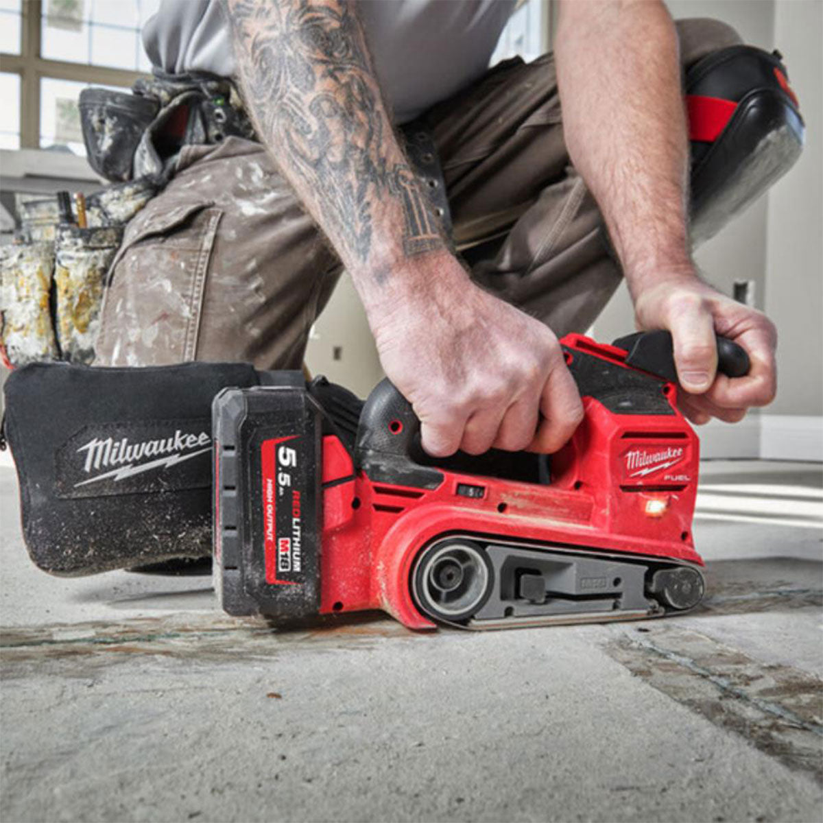 Milwaukee M18FBTS75-0 18V Fuel Brushless 75mm Belt Sander with 1 x 5.0Ah Battery & Charger - MonkeyTools