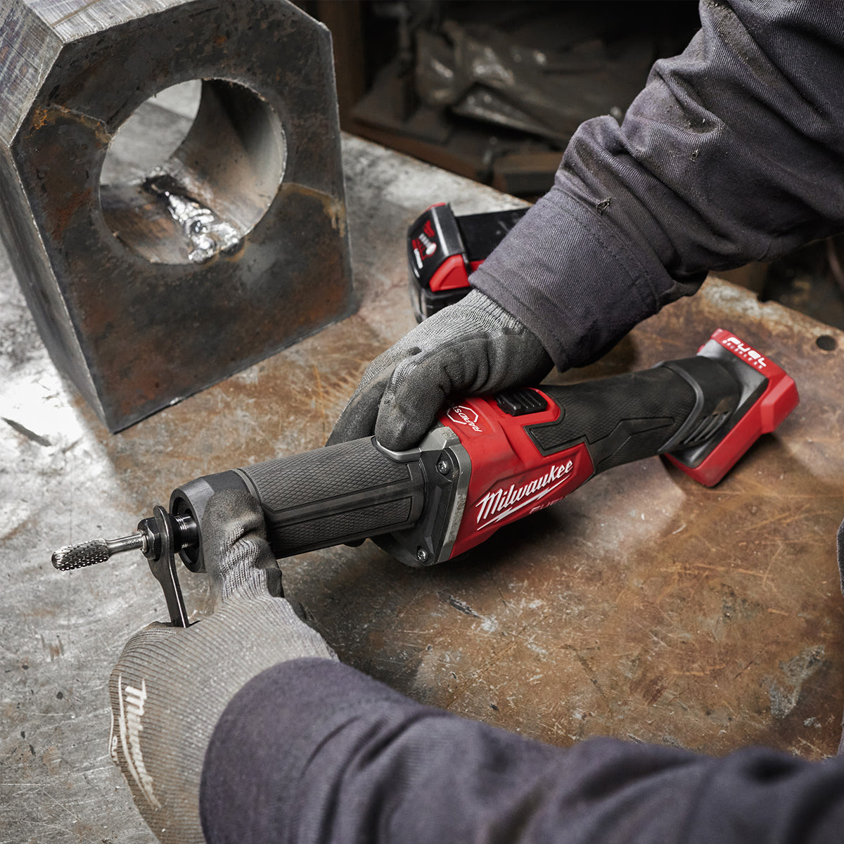 Milwaukee M18FDGRB-0 18V Brushless Braking Die Grinder with 1 x 5.0Ah Battery - MonkeyTools
