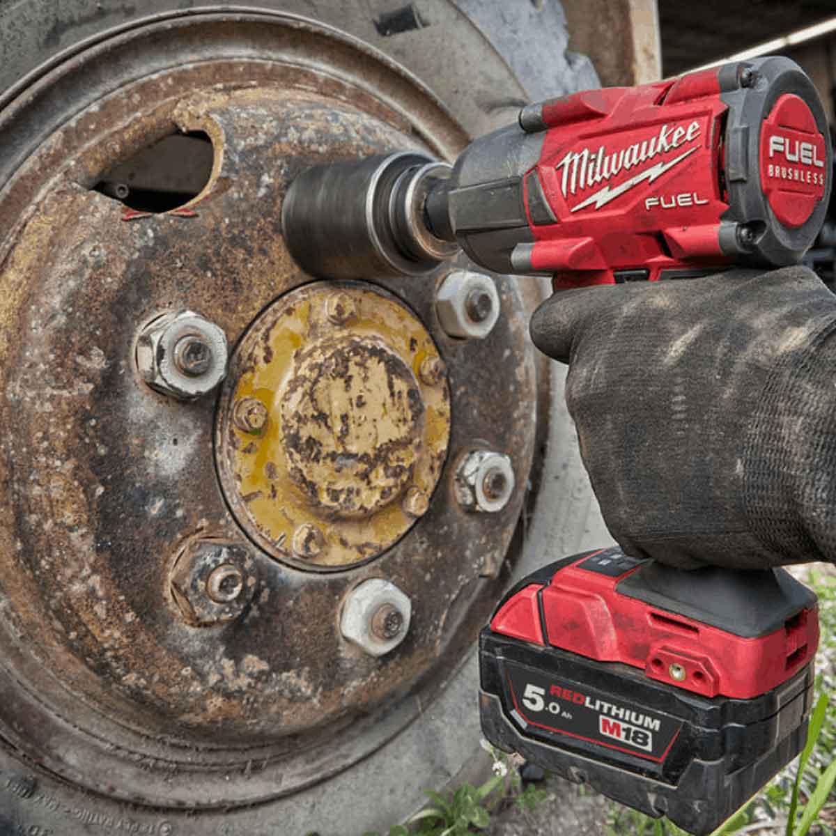 Milwaukee M18FMTIW2F12-0X 18V Fuel Brushless 1/2" Impact Wrench with Case - MonkeyTools